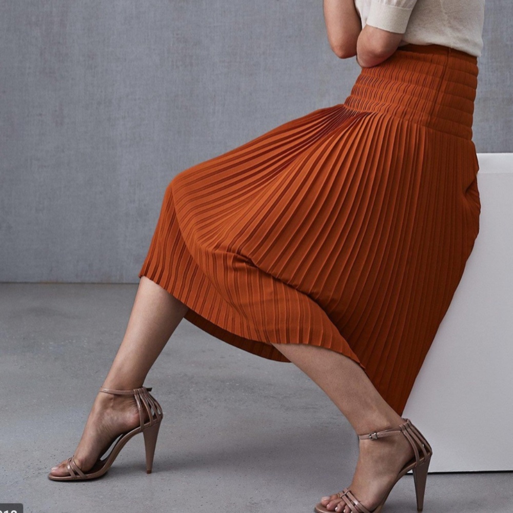 REISS Breona Pin Tuck Pleat Midi Skirt